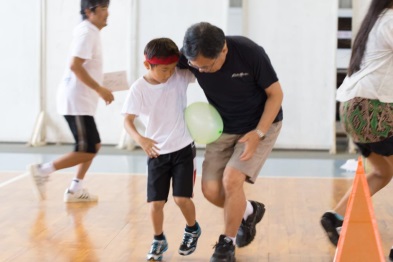 日本人グループの集合写真
